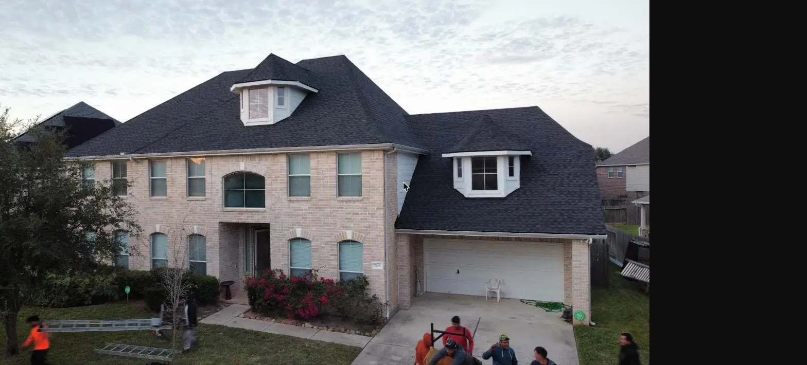 Roofing on a Houston home